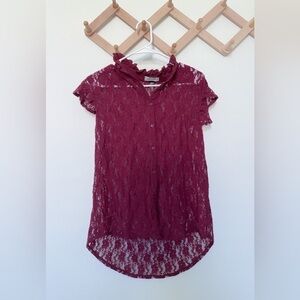 3/$30 Women’s Burgundy Red Lace Short Sleeve Shirt Blouse